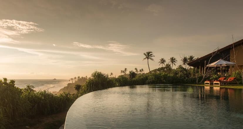 Moon Pool sunset: The icon.