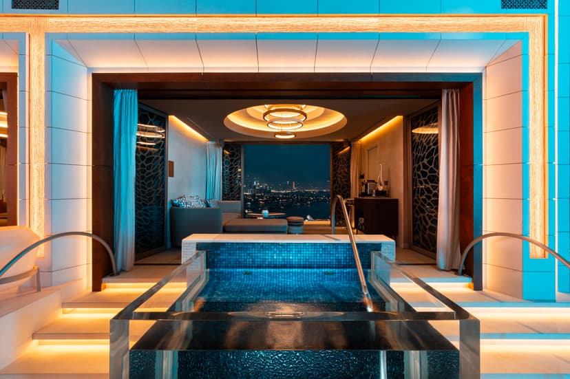 Cloud 22: A 90m sky infinity pool with skyline views.