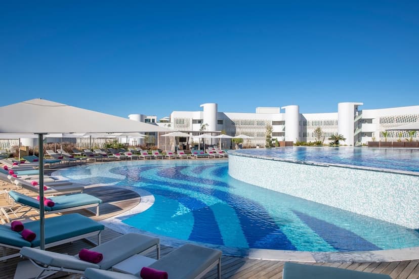 Experience: The two-tier waterfall pool