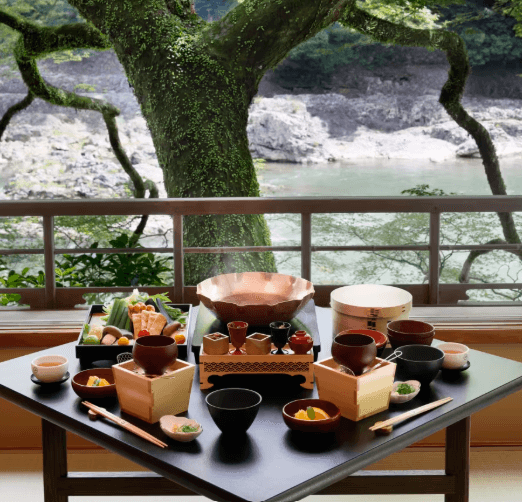 MICHELIN kaiseki: Modern, by an acclaimed chef.