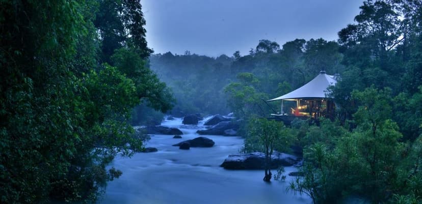 Kayak & hike: River kayaking and jungle hiking.