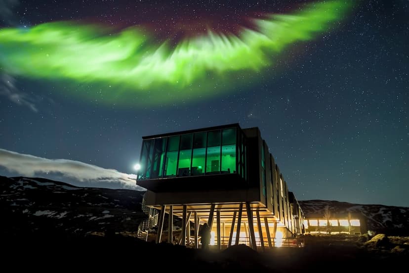 Experience: The Northern Lights Bar