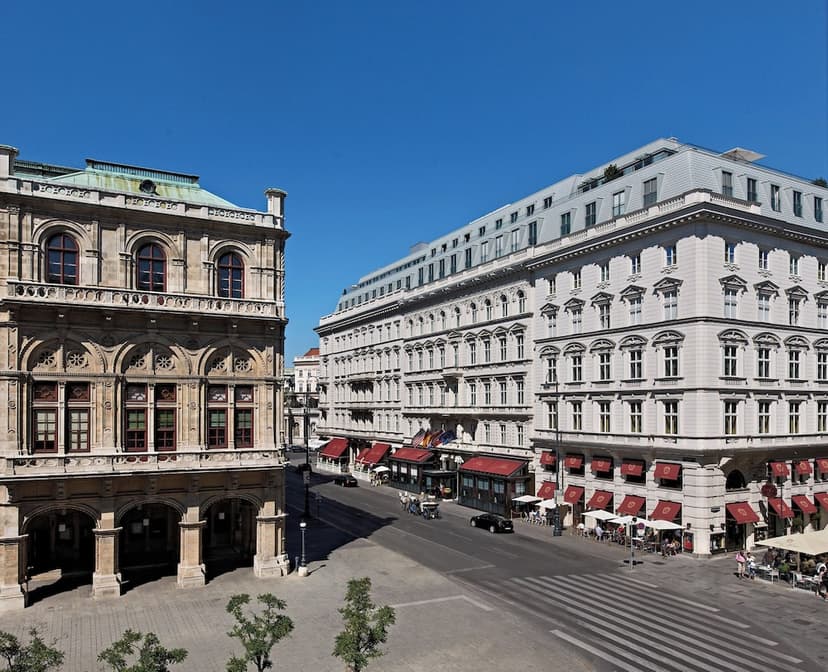 Experience: The Hofburg & Riding School