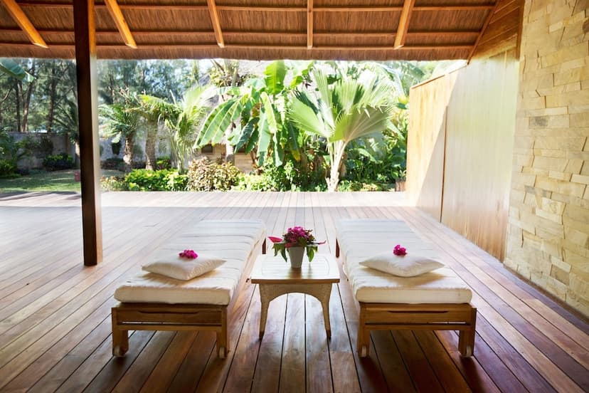 Massage & yoga