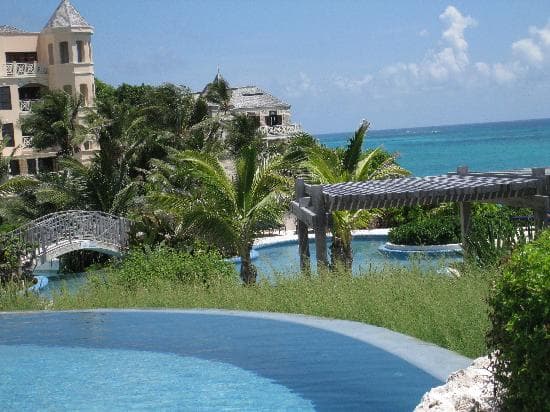 Cascading pools: A 1.5-acre pool complex.