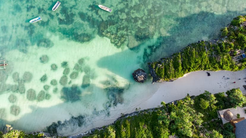 Azura Benguerra Island