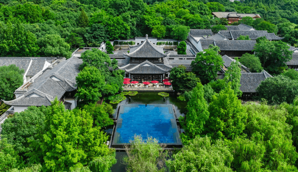 Four Seasons Hotel Hangzhou at West Lake