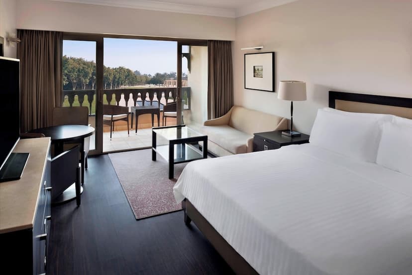 Deluxe Garden-View Room