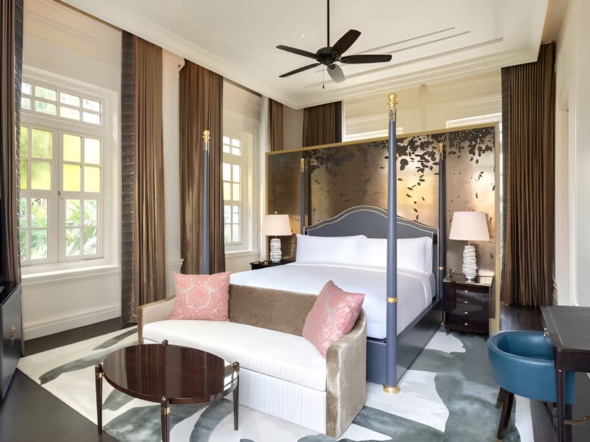 Palm Court Suite