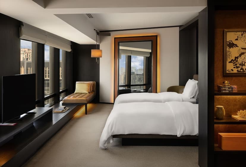 Premier Skyline Room