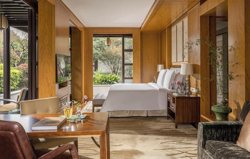 Premier Pond View Room