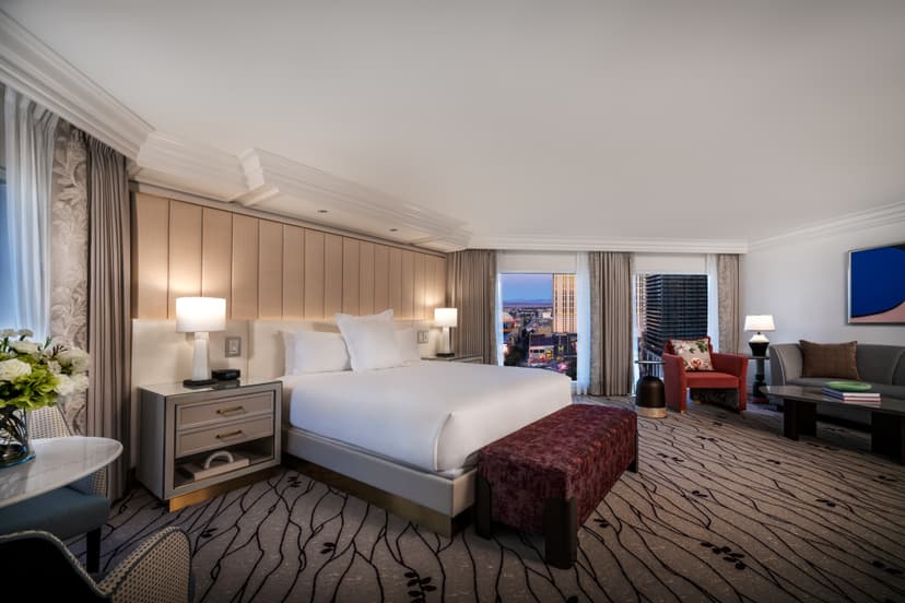 Fountain View King Room