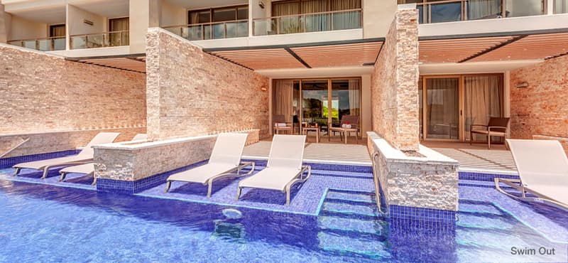 Luxury Junior Suite Swim Out