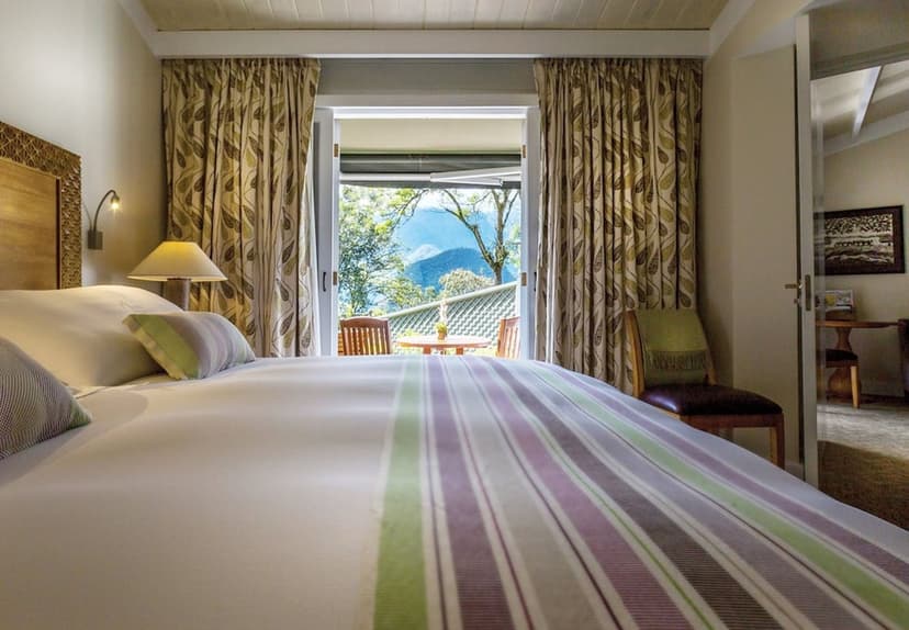 Deluxe Mountain View Room with Terrace