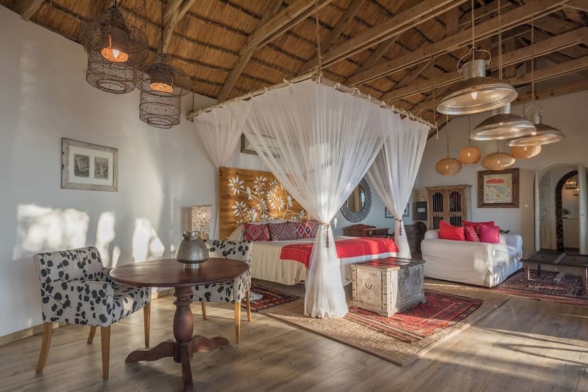Tangala Private House
