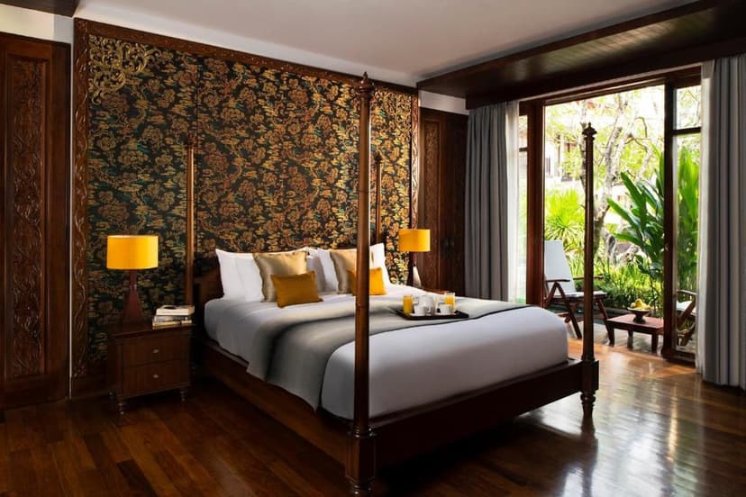 Explorer / Jim Thompson Suite