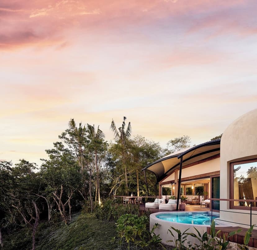 One-Bedroom Plunge Pool Suite