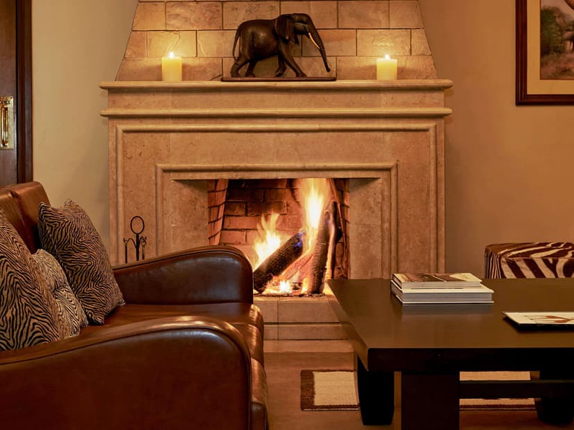 William Holden Two-Bedroom Suite