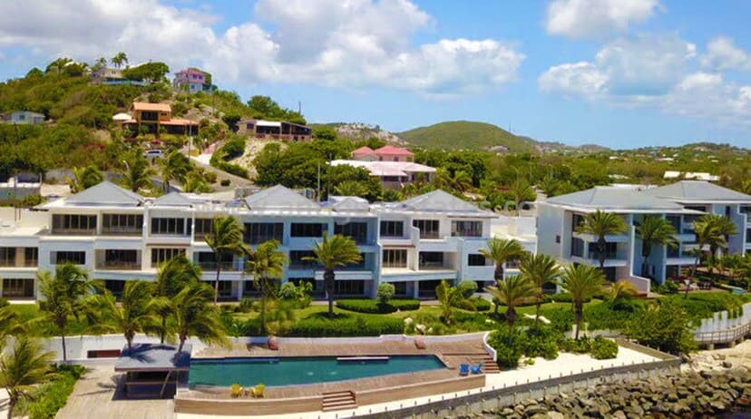 Four-Bedroom Oceanfront Villa