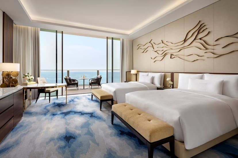 Royal Club Room